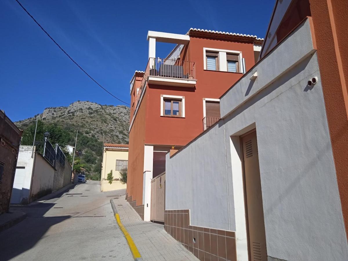 Entre Playa Y Montana Apartment Sanet y Negrals